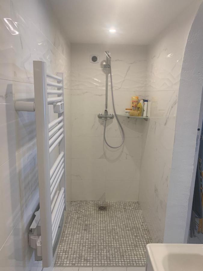 Madrague Yourhosthelper Apartment Saint-Cyr-sur-Mer Bagian luar foto